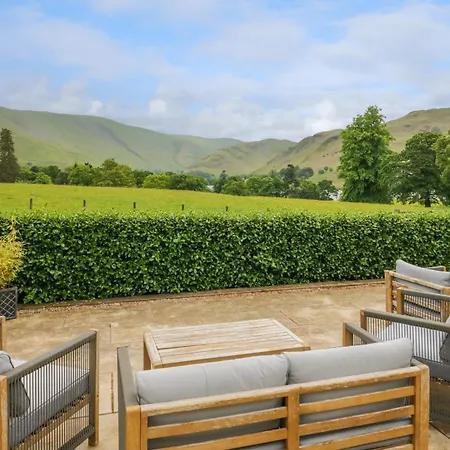 Ullswater View House * 彭里斯