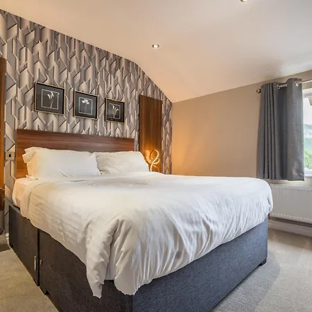 Ullswater View House * Penrith